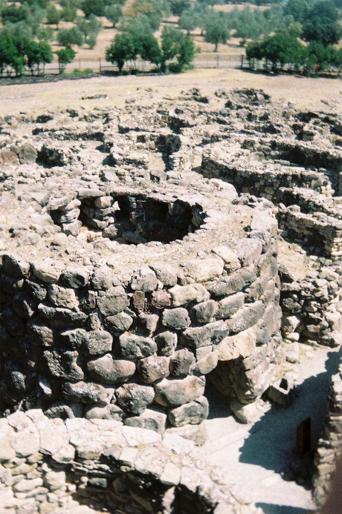 Explore the ancient Nuraghe stone ruins in Sardinia, a marvel of prehistoric architecture. Visitare Nuraghi